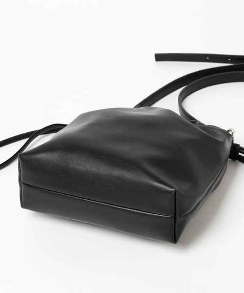 PAGEBOY(ページボーイ)の「アソートミニショルダー(バッグ・ブラック09/スパンコール10/シルバースパンコール12・F)」の14枚目の写真