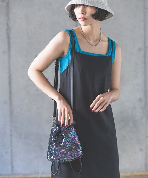 PAGEBOY(ページボーイ)の「アソートミニショルダー(バッグ・ブラック09/スパンコール10/シルバースパンコール12・F)」の4枚目の写真