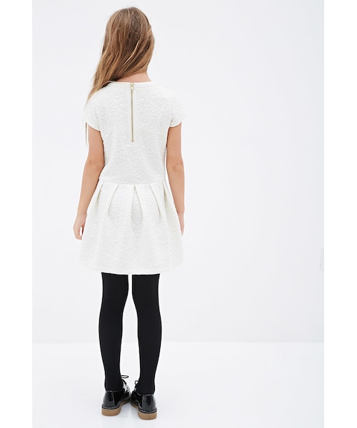 FOREVER 21（フォーエバー トゥエンティーワン）の「FOREVER 21 girls Floral-Quilted Rhinestone Dress (Kids)（ワンピース・キッズ・Cream・11/12/5/6/13/14/7/8/9/10）」の3枚目の写真