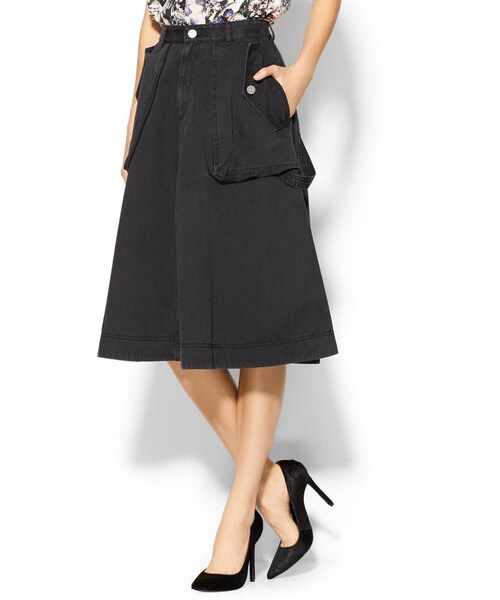 Marc by Marc Jacobs（マークバイマークジェイコブス）の「Marc by Marc Jacobs Cotton Skirt（スカート・レディース・Black・Regular 0/Regular 2/Regular 8/Regular 4）」の2枚目の写真