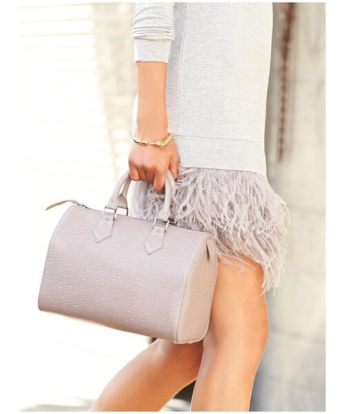 HERMES（エルメス）の「Luxe Vintage Finds Hermes Gold Horse Cuff（ブレスレット・レディース・Gold・Regular One Size）」の7枚目の写真