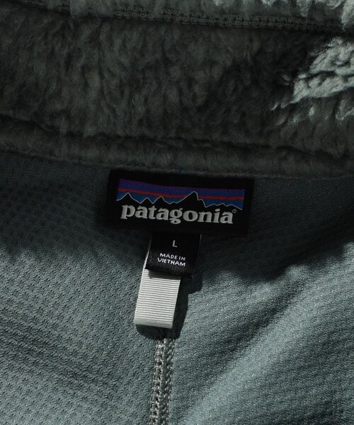 patagonia（パタゴニア）の「Ms Classic Retro-X Jkt / メンズ クラシック レトロX ジャケット / 23056【限定展開】（ジャケット/アウター・メンズ・オフホワイト/ナチュラル/グリーン/ブルー・S）」の4枚目の写真