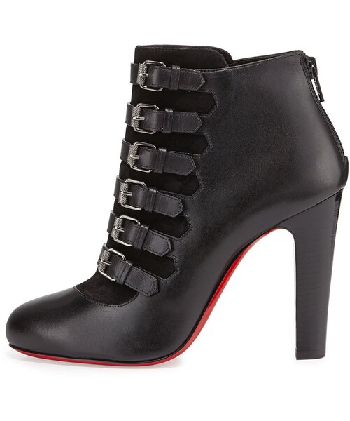 Christian Louboutin（クリスチャンルブタン）の「Christian Louboutin Attrroupee Buckled Red Sole Bootie（ブーツ・レディース・BLACK・40.0B/10.0B/35.0B/5.0B）」の2枚目の写真