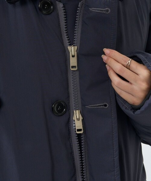 L.L.Bean（エルエルビーン）の「【送料無料】Boothbay Down Parka Ladies 限定展開【予約商品】（ジャケット/アウター・レディース・チャコールグレー/ブラック/ベージュ/オリーブ・M）」の12枚目の写真