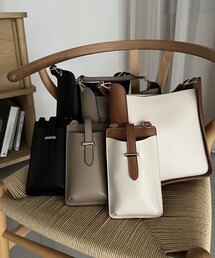CAPRICIEUX LE'MAGE（カプリシューレマージュ）の「2SETスクエアトリムバッグ（ハンドバッグ・レディース）」