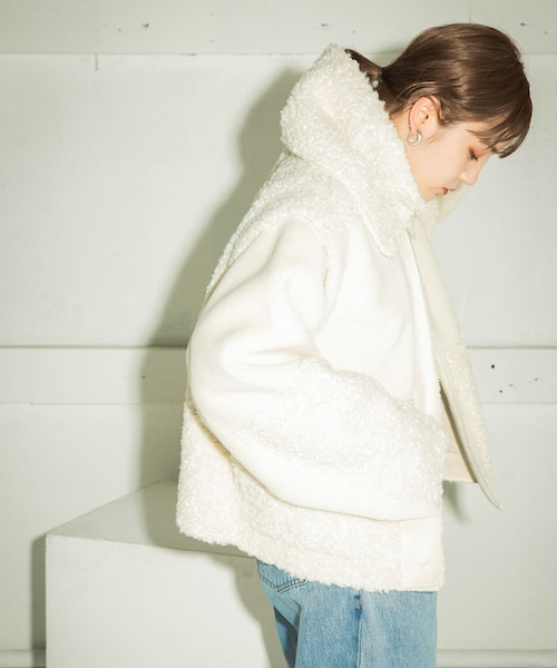 KBF（ケイビーエフ）の「ネックウォーマーSETマルチWAYボアジャケット（ジャケット/アウター・レディース・IVORY MIX/CCL MIX/BEIGE MIX・one）」の6枚目の写真