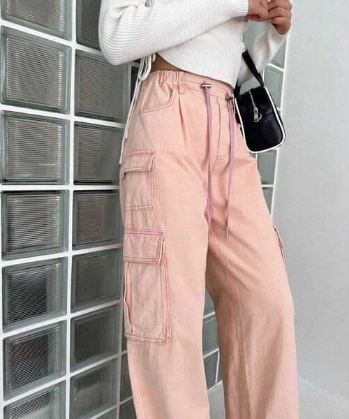 OLIVE des OLIVE（オリーブデオリーブ）の「メニーポケットカーゴパンツ（カーゴパンツ・レディース・ワンウォッシュ/ピンク/スモークピンク/ブラック・FREE）」の4枚目の写真