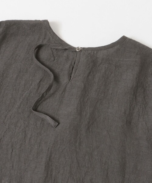 Vlas Blomme(ヴラスブラム)の「Vlas Blomme Soft Linen ワンピース(ワンピース/ドレス・レディース・Flax/CHARCOAL・FREE)」の4枚目の写真