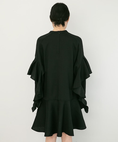 KBF（ケイビーエフ）の「フリルスリーブミニワンピース（ワンピース/ドレス・レディース・BLACK/BEIGE/KHAKI・one）」の16枚目の写真