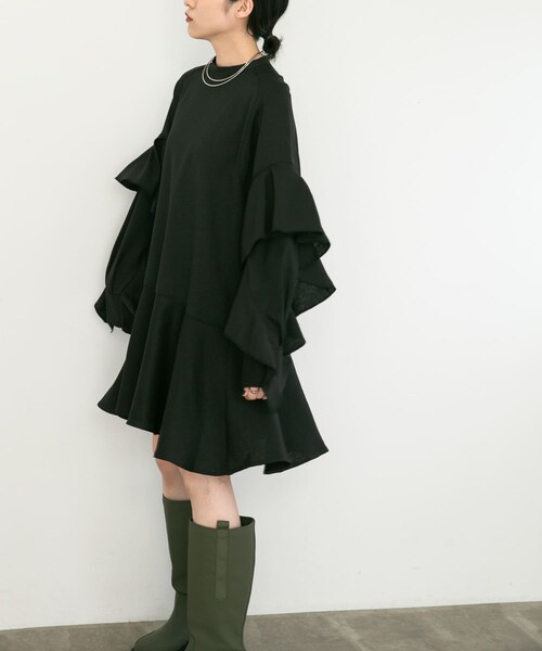 KBF（ケイビーエフ）の「フリルスリーブミニワンピース（ワンピース/ドレス・レディース・BLACK/BEIGE/KHAKI・one）」の6枚目の写真