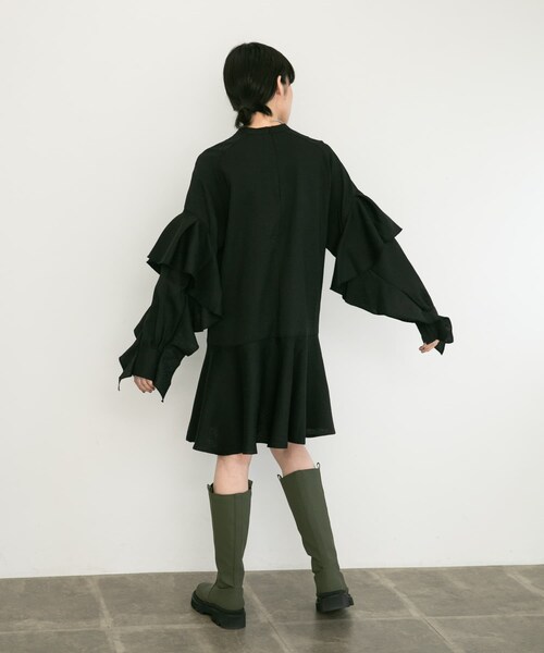 KBF（ケイビーエフ）の「フリルスリーブミニワンピース（ワンピース/ドレス・レディース・BLACK/BEIGE/KHAKI・one）」の13枚目の写真