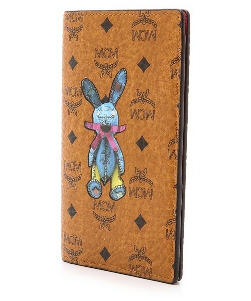 MCM（エムシーエム）の「MCM Rabbit Print Passport Case（その他）」 WEAR