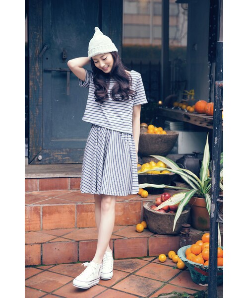 ORENDA（オレンダ）の「假套裝設計條紋俏皮洋裝（ジャケット/アウター・レディース・灰/黑・F）」の2枚目の写真