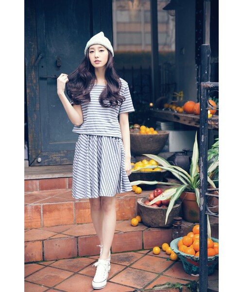 ORENDA（オレンダ）の「假套裝設計條紋俏皮洋裝（ジャケット/アウター・レディース・灰/黑・F）」の3枚目の写真