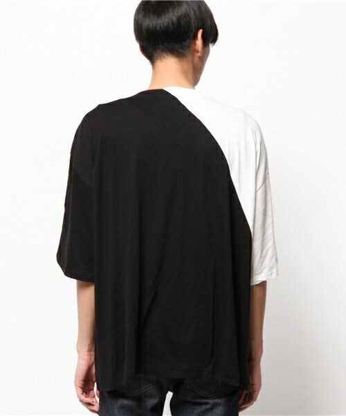 ANREALAGE（アンリアレイジ）の「ANREALAGE 『LIGHT＆SHADOW』TEE（Tシャツ/カットソー・メンズ・ホワイト・46）」の4枚目の写真