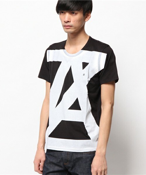 ANREALAGE(アンリアレイジ)の「ANREALAGE big logo TEE(Tシャツ/カットソー・メンズ・ホワイト/ブラック・46/48)」の3枚目の写真