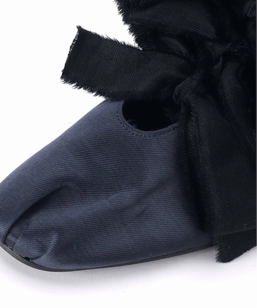 LE TALON（ルタロン）の「《予約》GRISEサテンリボンバレリーナ