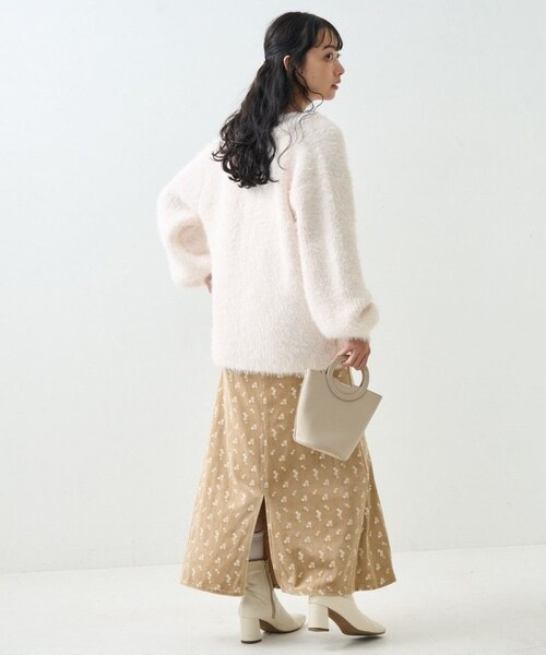 FREAK'S STORE（フリークスストア）の「【送料無料】フェザーヤーン ニット カーディガン【予約商品】（その他・レディース・オフホワイト/ベージュ/パープル・FREE）」の11枚目の写真