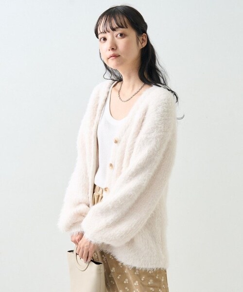 FREAK'S STORE（フリークスストア）の「【送料無料】フェザーヤーン ニット カーディガン【予約商品】（その他・レディース・オフホワイト/ベージュ/パープル・FREE）」の14枚目の写真