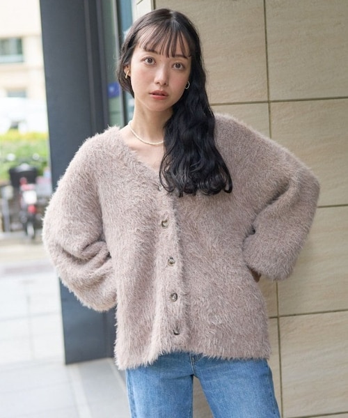 FREAK'S STORE（フリークスストア）の「【送料無料】フェザーヤーン ニット カーディガン【予約商品】（その他・レディース・オフホワイト/ベージュ/パープル・FREE）」の5枚目の写真