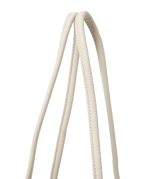 VASIC（ヴァジック）の「BOND MINI MINI LEATHER（IVORY）（バッグ・レディース・IVORY/15・F）」の6枚目の写真