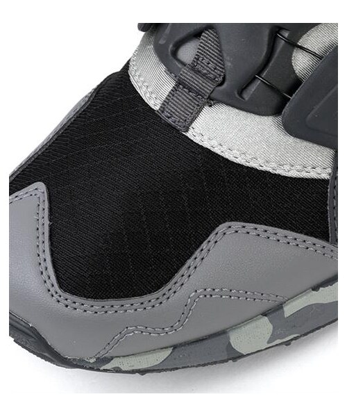 PUMA(プーマ)の「Disc Blaze Camo Midsole(その他・メンズ・灰x迷彩・US8/US9/US10)」の2枚目の写真