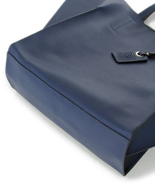 BABYLONE（バビロン）の「【Minelli Renato】ポーチ付トートバッグ（バッグ・レディース・ﾈｲﾋﾞｰ・ﾌﾘｰ）」の8枚目の写真