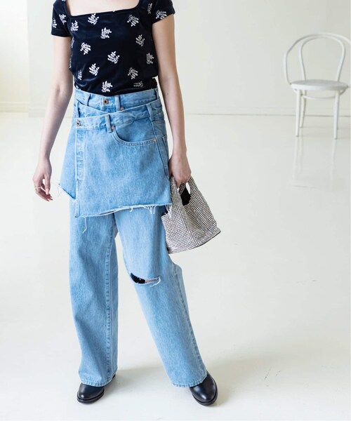 U by SPICK&SPAN(ユーバイスピックアンドスパン)の「≪追加予約≫ Rihann Mini Handle Bag3(バッグ・シルバー/(093)/フリー/在庫あり)」の2枚目の写真