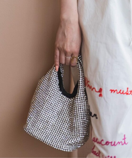 U by SPICK&SPAN(ユーバイスピックアンドスパン)の「≪追加予約≫ Rihann Mini Handle Bag3(バッグ・シルバー/(093)/フリー/在庫あり)」の4枚目の写真