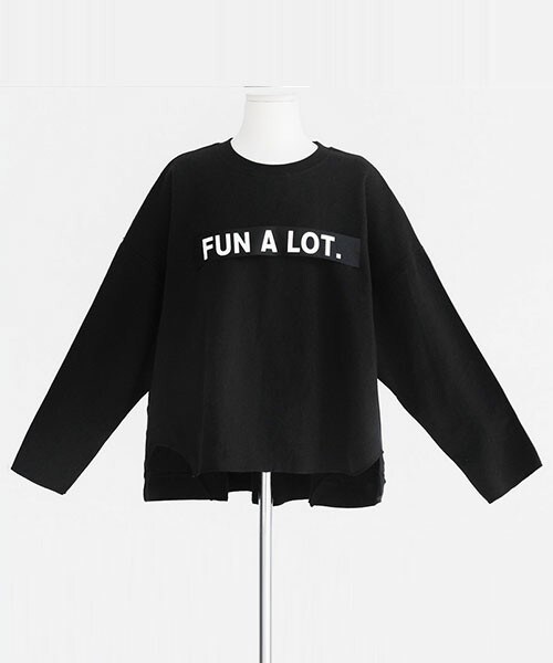 DHOLIC（ディーホリック）の「FUN A LOT.ロゴテープスウェットトップス（スウェット・レディース・ブルー/ホワイトアイボリー/ベージュ/ブラック・free）」の3枚目の写真