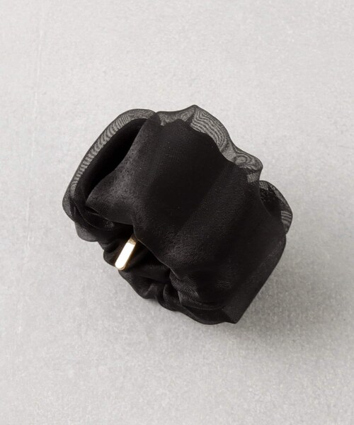 3coins（3coins）の「クシュクシュチュールロールカフ（ヘアアクセサリー・レディース・グレー/ピンク/ブラック・0）」の2枚目の写真