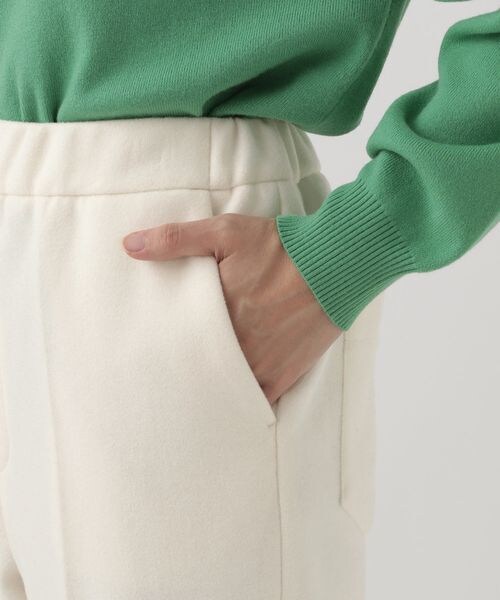 Elura（エルーラ）の「ウールライクジョガーパンツ（その他・ホワイト02/チャコール18/モカ56・M/L）」の16枚目の写真
