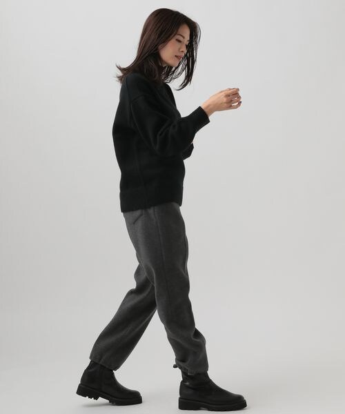 Elura（エルーラ）の「ウールライクジョガーパンツ（その他・ホワイト02/チャコール18/モカ56・M/L）」の4枚目の写真