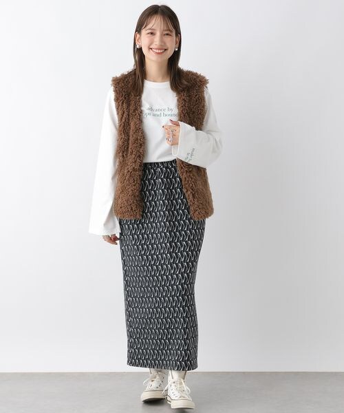 LEPSIM(レプシィム)の「カットジャガードナロースカート(スカート・レディース・ライトグレー15/ブラウン55/グリーン75・FREE SIZE)」の17枚目の写真