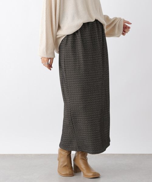 LEPSIM(レプシィム)の「カットジャガードナロースカート(スカート・レディース・ライトグレー15/ブラウン55/グリーン75・FREE SIZE)」の9枚目の写真