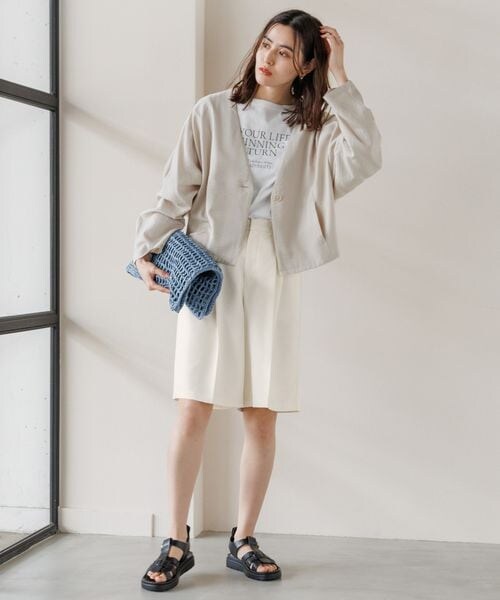 LEPSIM（レプシィム）の「タックハーフパンツ（パンツ・オフホワイト05/ブラック09/ベージュ52・FREE SIZE）」の6枚目の写真