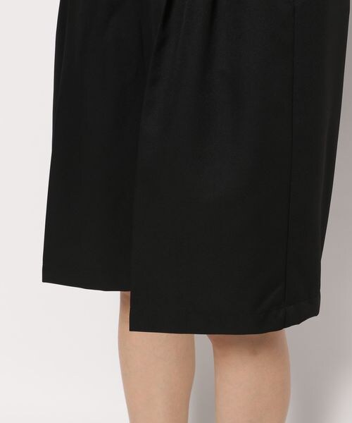LEPSIM（レプシィム）の「タックハーフパンツ（パンツ・オフホワイト05/ブラック09/ベージュ52・FREE SIZE）」の18枚目の写真