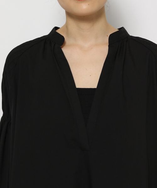 LEPSIM（レプシィム）の「袖シャーリングワンピース（ワンピース/ドレス・レディース・ブラック09/ベージュ52/グリーン75・FREE SIZE）」の21枚目の写真