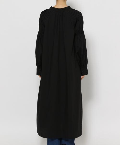 LEPSIM（レプシィム）の「袖シャーリングワンピース（ワンピース/ドレス・レディース・ブラック09/ベージュ52/グリーン75・FREE SIZE）」の20枚目の写真