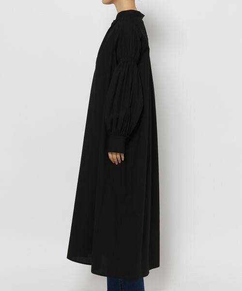 LEPSIM（レプシィム）の「袖シャーリングワンピース（ワンピース/ドレス・レディース・ブラック09/ベージュ52/グリーン75・FREE SIZE）」の19枚目の写真