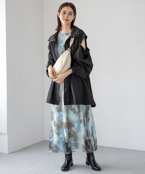 LEPSIM（レプシィム）の「クロワッサン2WAYバッグ（バッグ・アイボリー08/ブラック09/キャメル53・ONE SIZE）」の11枚目の写真