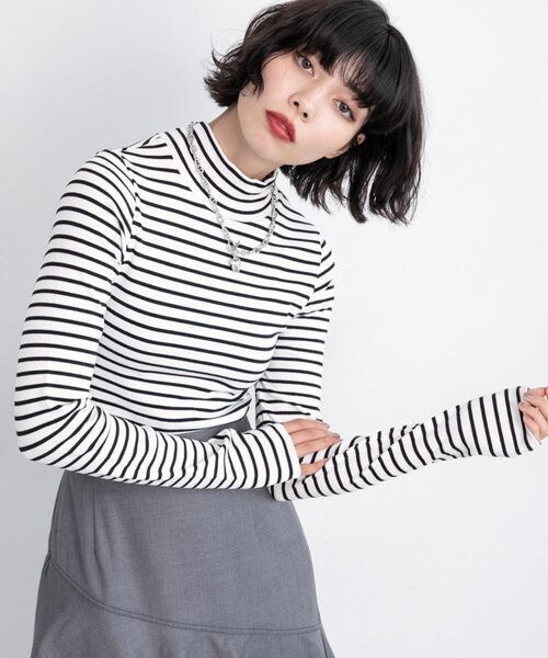 PAGEBOY(ページボーイ)の「ハイネックショートテレコ(トップス・ボーダー01/オフホワイト05/ブラック09/チャコール18・F)」の4枚目の写真