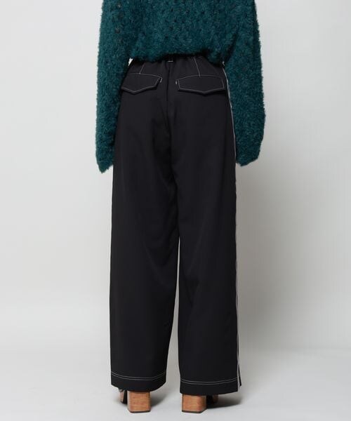 PAGEBOY（ページボーイ）の「ラインワイドパンツ（パンツ・ブラック09/グレージュ13/ブラウン58・F）」の21枚目の写真