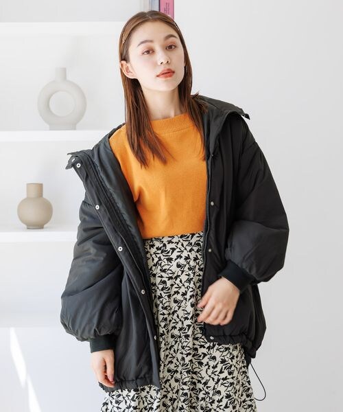 mysty woman（ミスティウーマン）の「フード中綿ミドルブルゾン（ジャケット/アウター・エクリュ08/ブラック09/ライトカーキ74・F）」の16枚目の写真