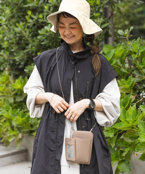 LEPSIM（レプシィム）の「新色で再登場！310ドコデモオトモBAG 