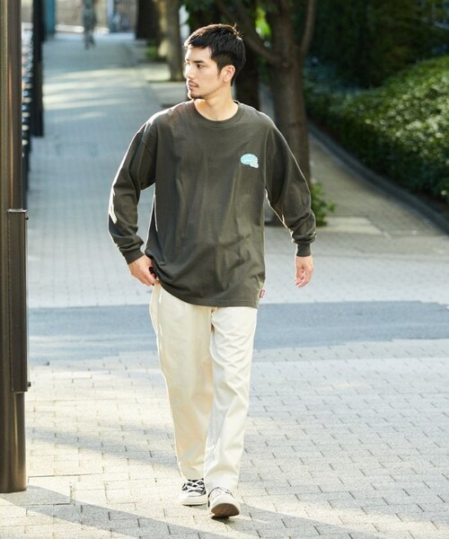 COLEMAN(コールマン)の「別注 ランタンアイコン バックプリント L/S TEE(その他・メンズ・ホワイト/グレー/チャコールグレー/ダークブラウン・M)」の13枚目の写真