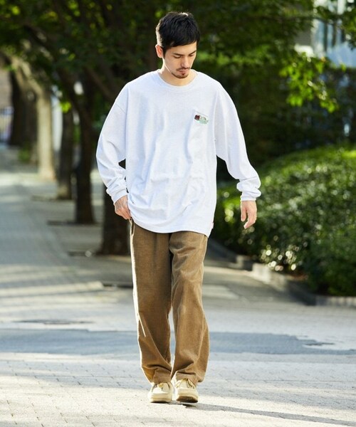 COLEMAN(コールマン)の「別注 雪山 バックプリント L/S TEE(その他・メンズ・ホワイト/グレー/チャコールグレー/ダークブラウン・M)」の3枚目の写真