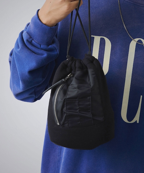 CIAOPANIC（チャオパニック）の「【RePRODUCTION LABEL】リメイクミリタリー巾着バック（バッグ・メンズ・カーキ/ブラック・ONE）」の2枚目の写真