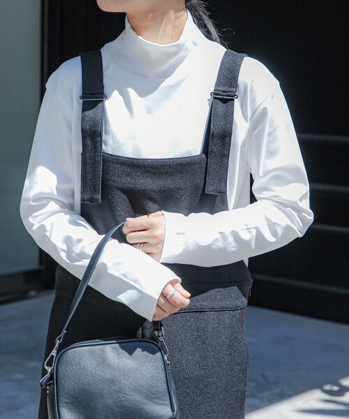 FORK&SPOON（フォークアンドスプーン）の「FORK&SPOON タートルネックカットソー（トップス・レディース・OFF/BLACK・1）」の2枚目の写真