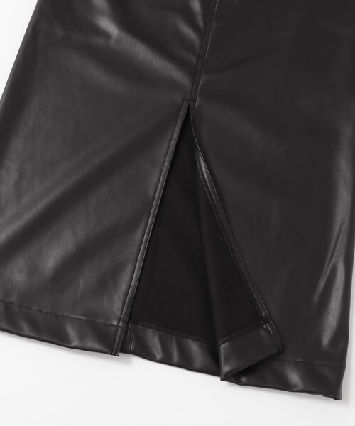 KBF(ケイビーエフ)の「フェイクレザーハイウエストタイトスカート(スカート・レディース・BLACK/BROWN・36/38)」の11枚目の写真